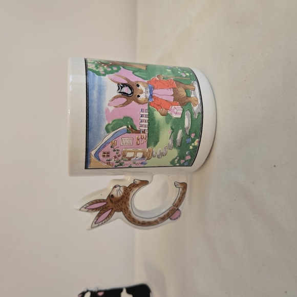 Set of Three Animal-Themed Mugs - Picture 5 of 7